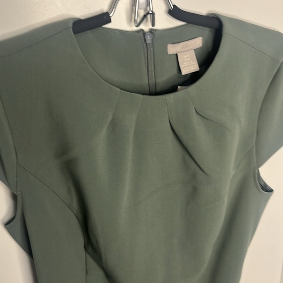 H&M Seafoam green belted shift dress size medium NWT - Picture 3 of 6